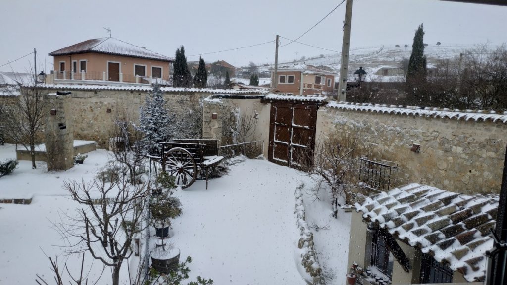 Lee más sobre el artículo Día de nieve en Ampudia